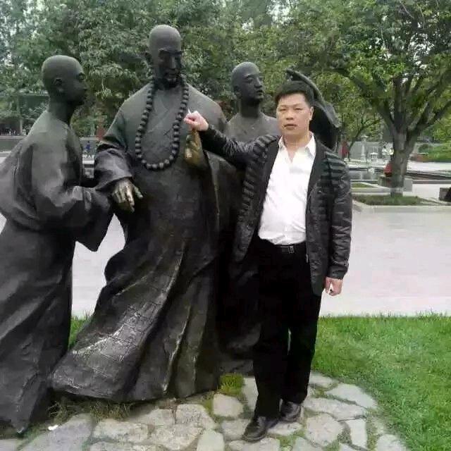 🐭¹⁰.₀₄邓万红