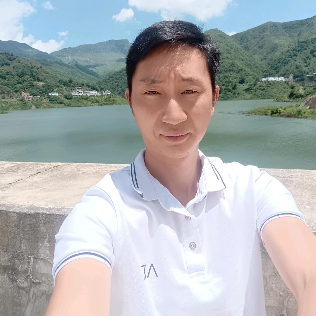 阳光窗帘布艺！唐四哥