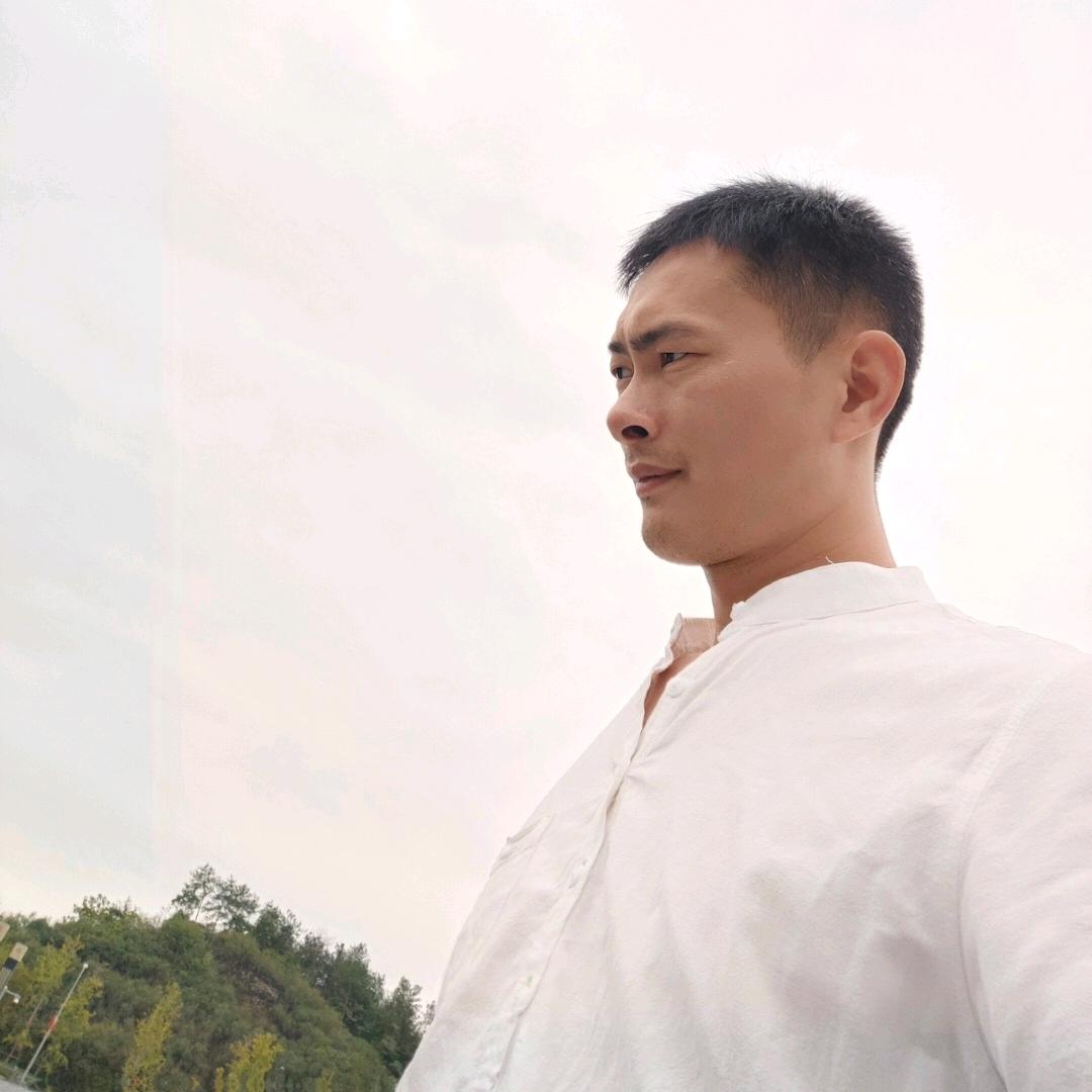 ！！！52度的酒37度的手