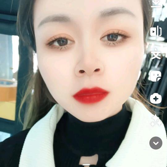 小云服饰胡襄店（拒绝连赞）