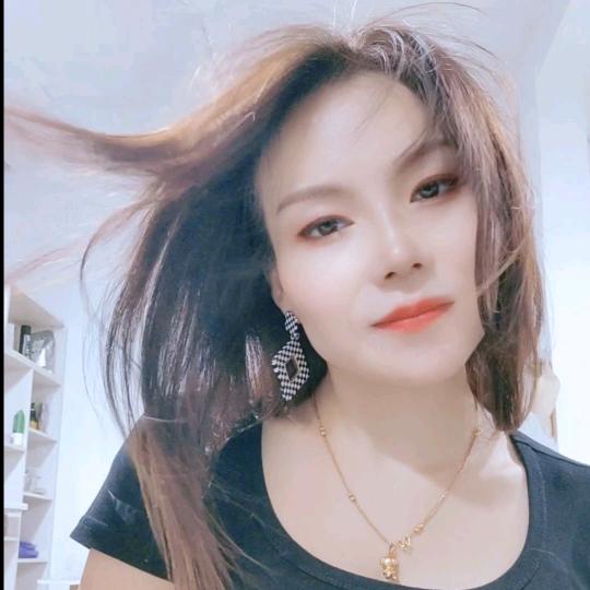 混凝土做的女人