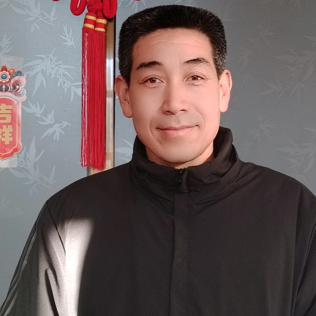杨小芳