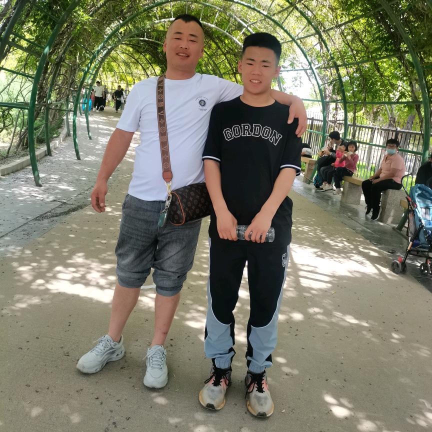金龙腾飞