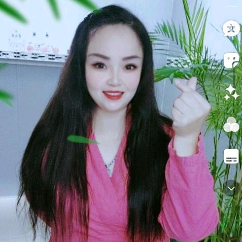 衣心小姐姐