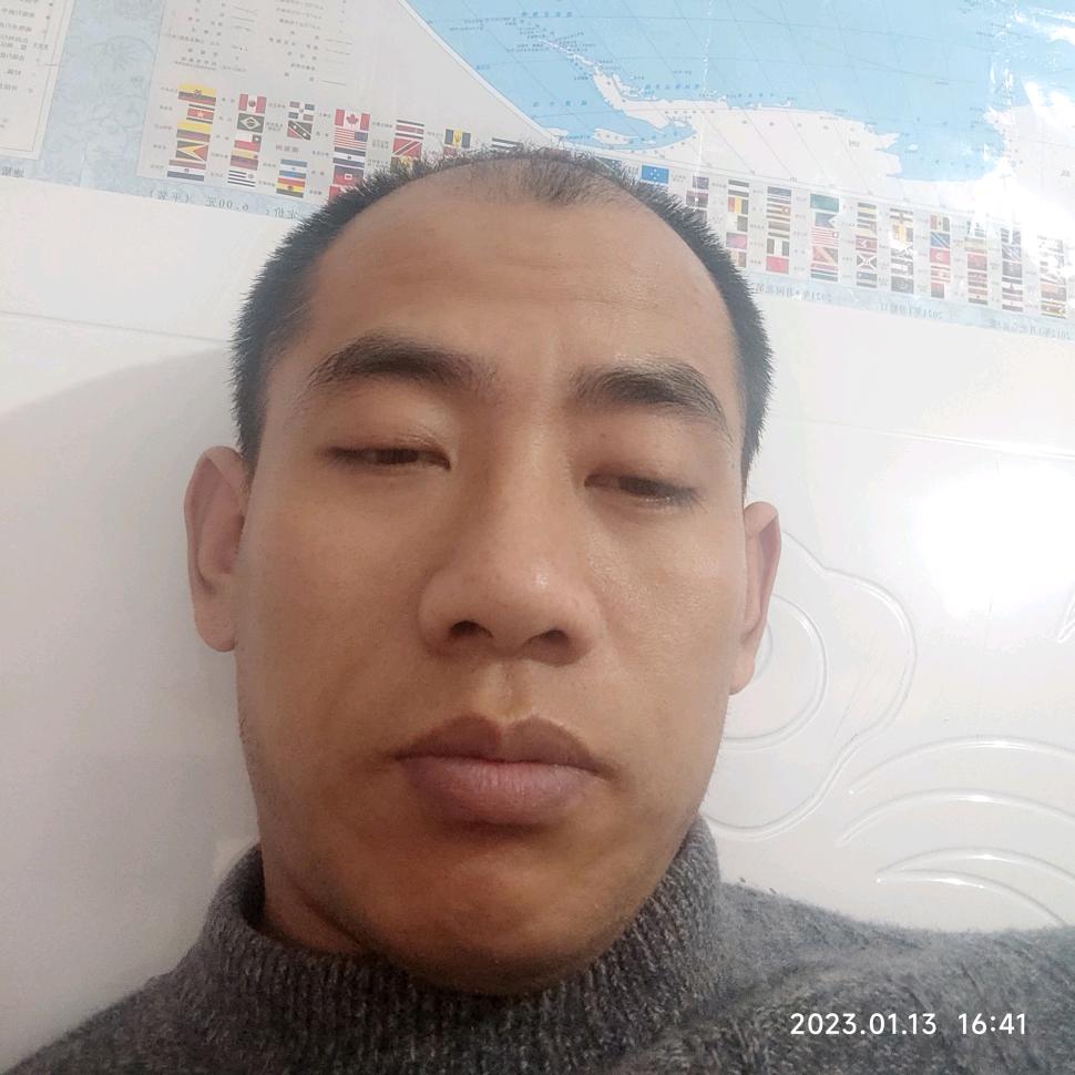 申飞云