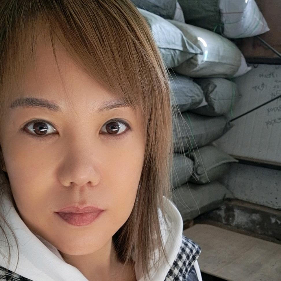 东北黑木耳，小英英