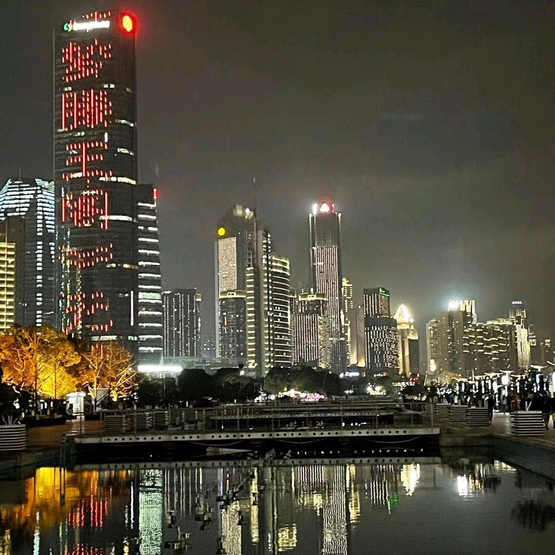 浮云过后的彩虹