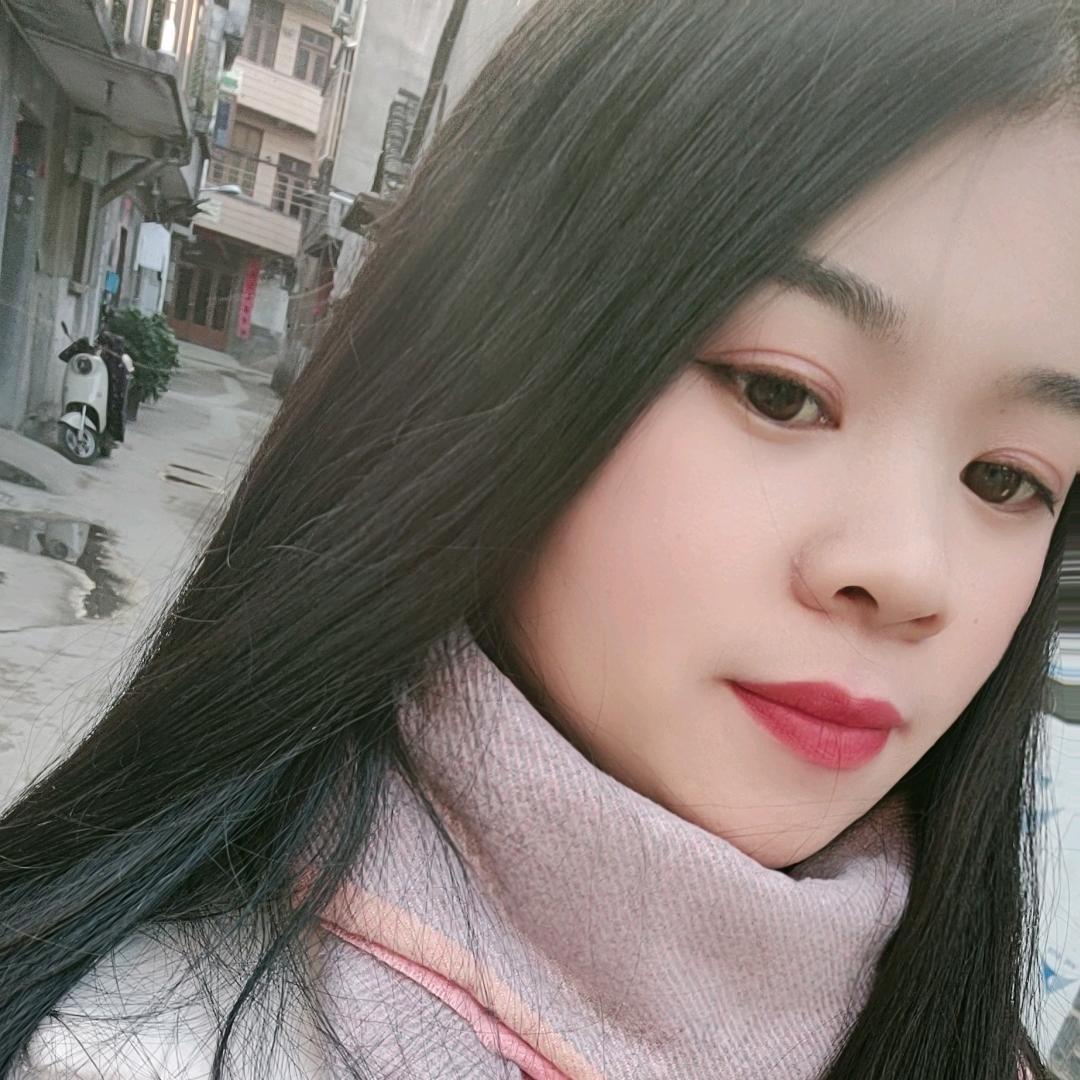 邱敏