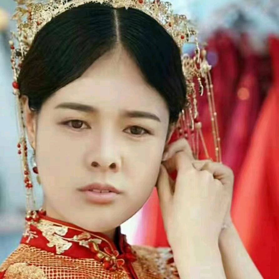 幸福一家人（霞姐）🌹🌹🌹