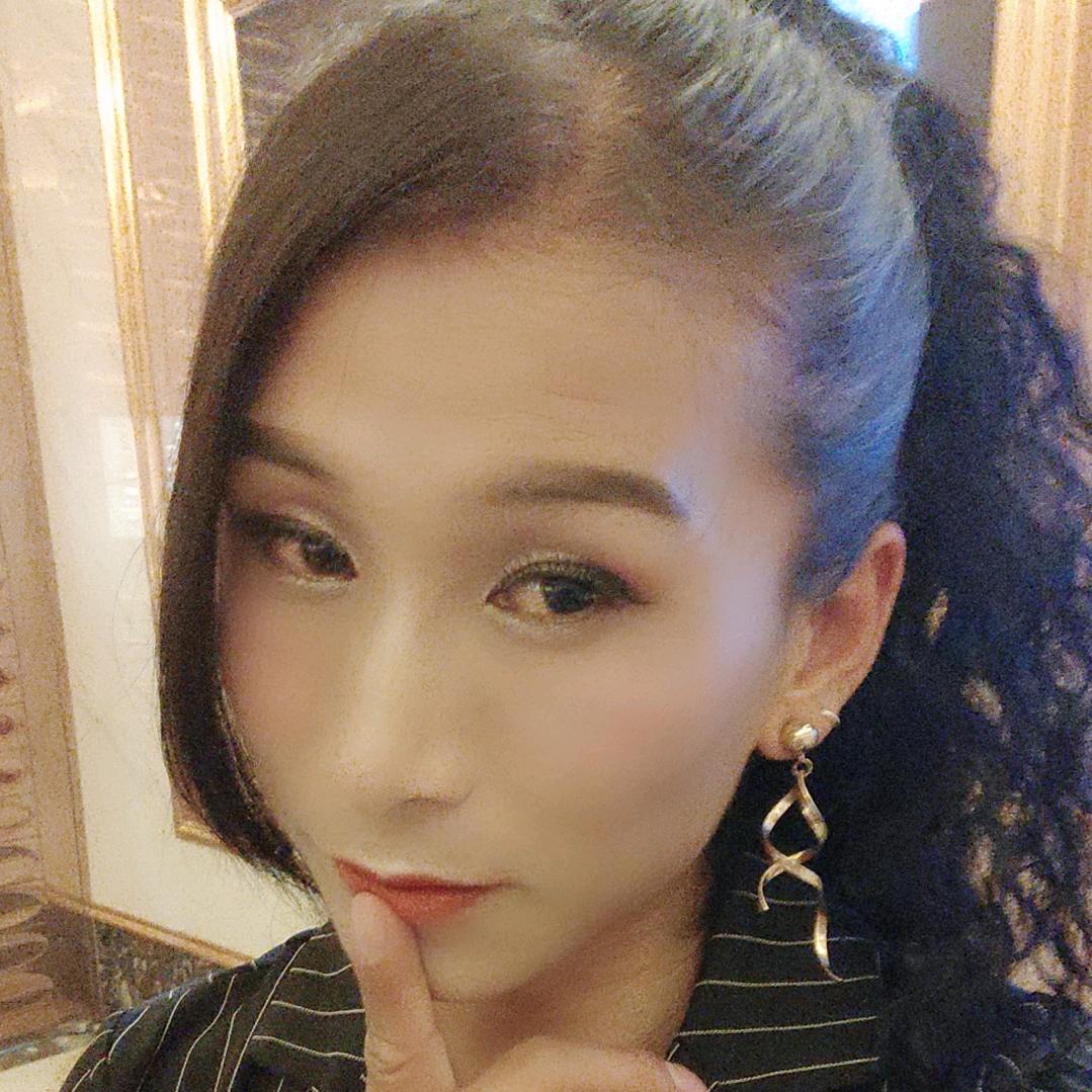 阿泸艺术团   黄美人