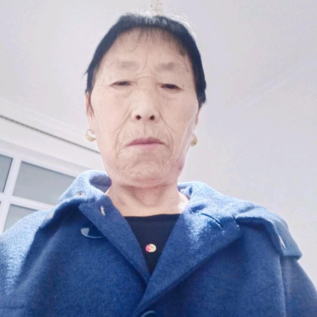 欢乐奶奶早上6点10分