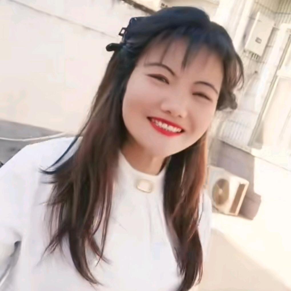 霞霞✌🏻