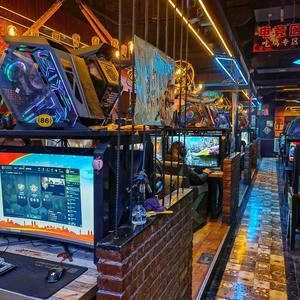 亮彤电竞中心官方号