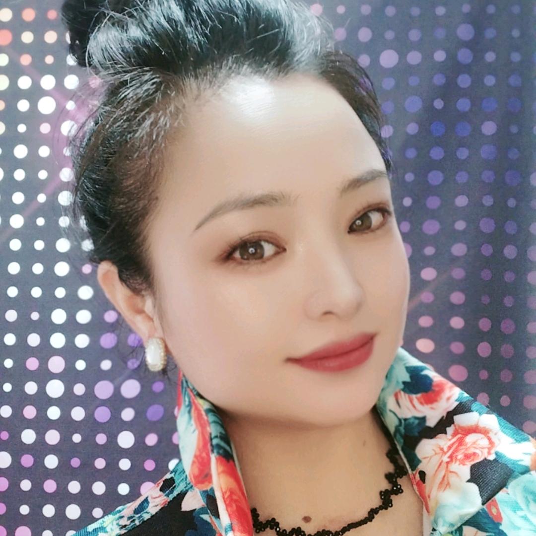 笑笑姐爱唱歌，中午11:50分开播
