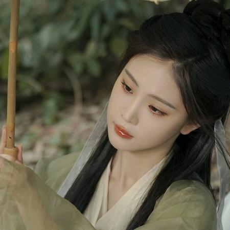 荣华富贵年年有余