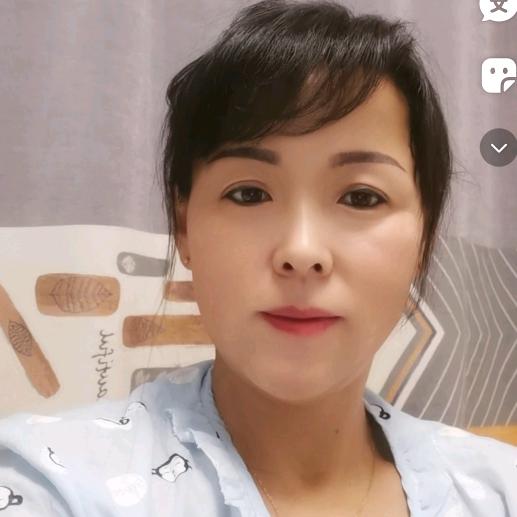 小隆女