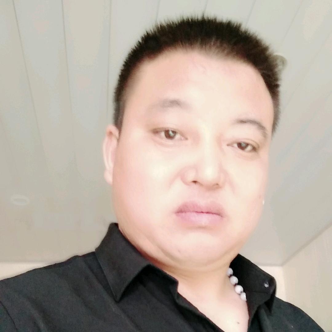 狼的故事有野生甲鱼，长鱼，杂鱼。