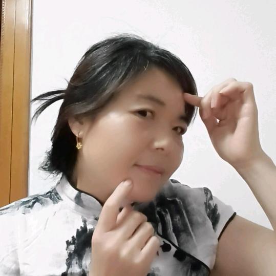 依窗听雨