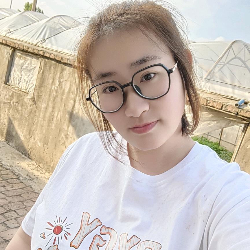 李女士.