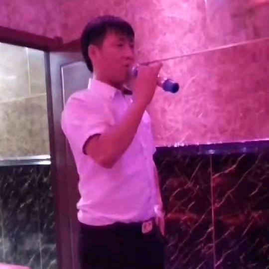 尛嘴巴嘟嘟^_^