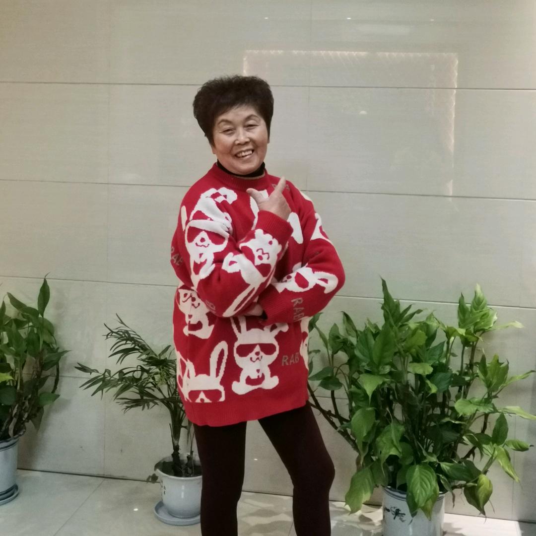一朵梅🌺