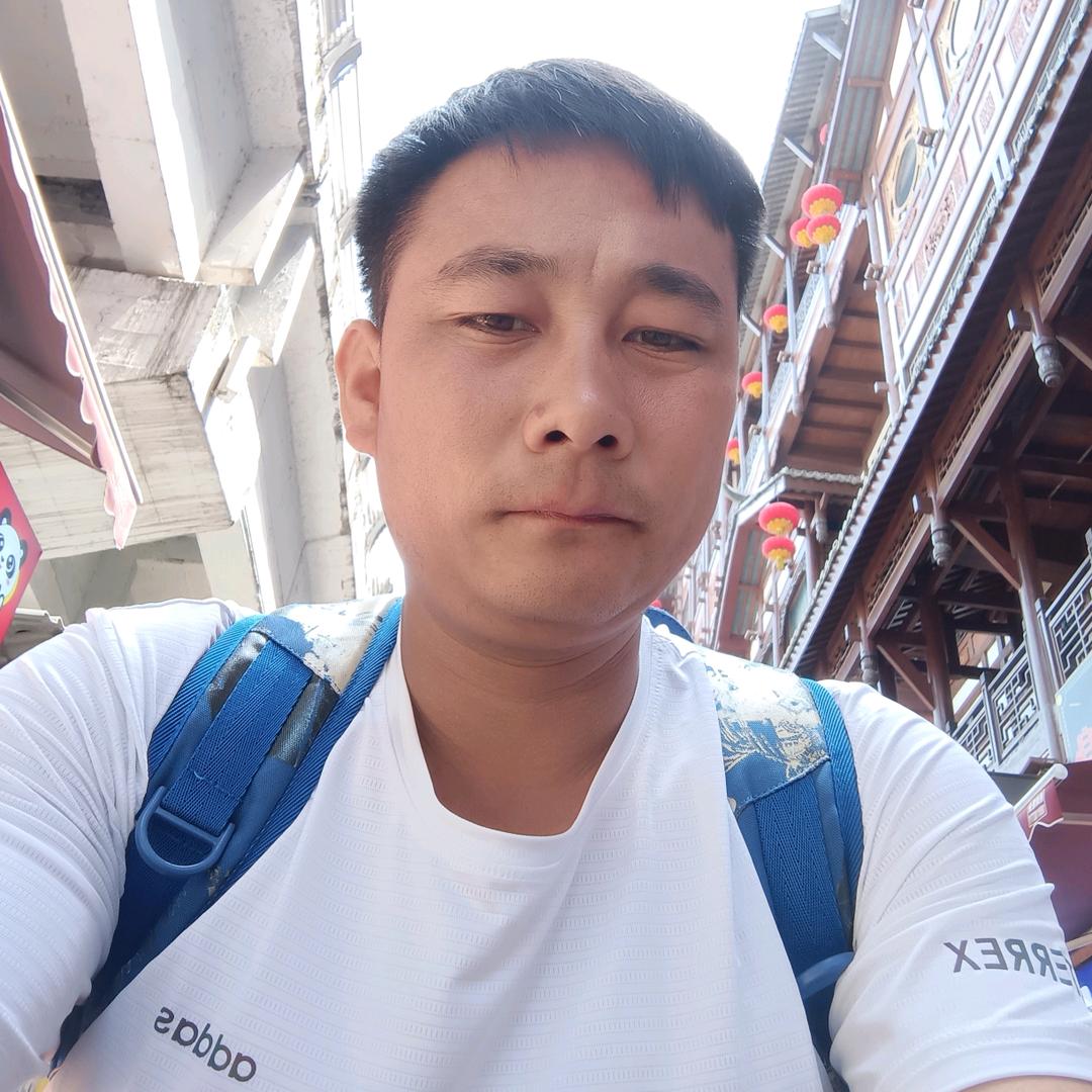 高氏汽修汽配
