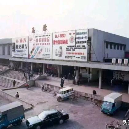 忍胜雨黑