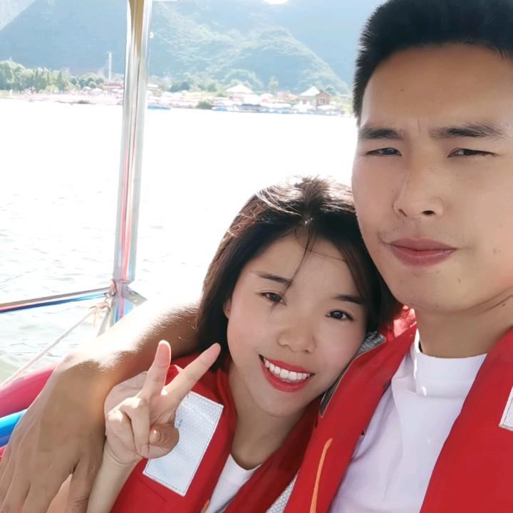 卓而不群
