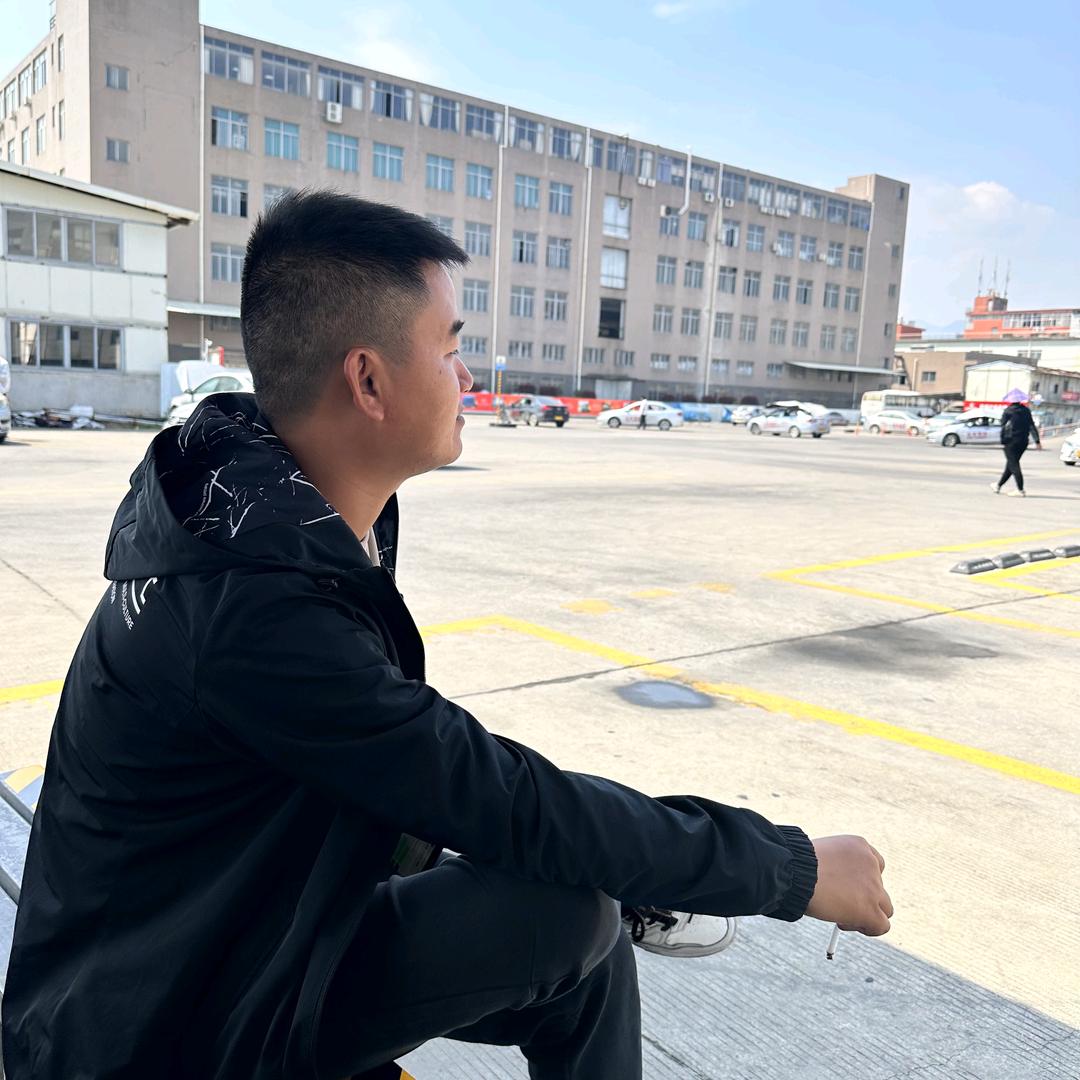 安吉驾校兴哥教练
