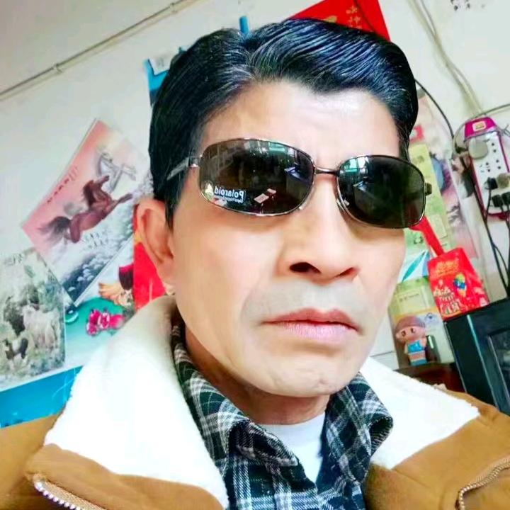 站着等你三千年