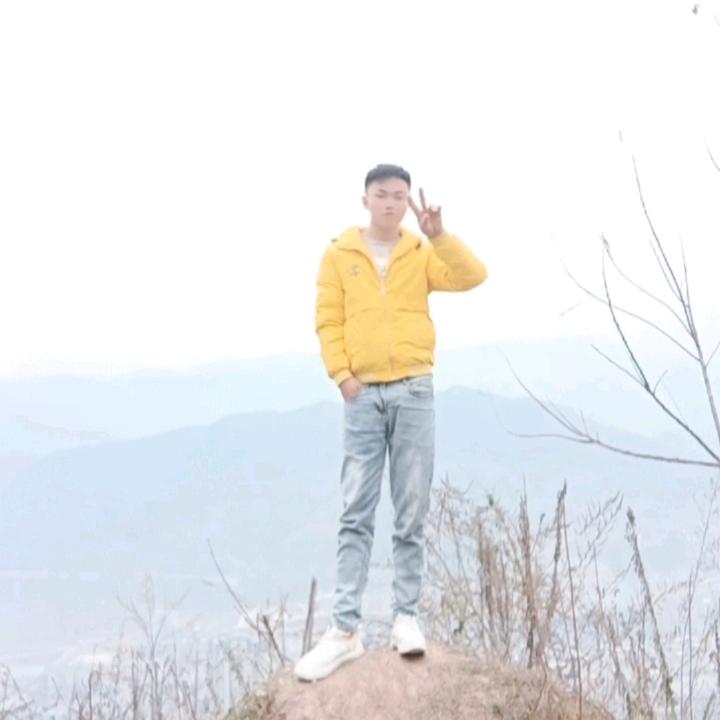 强%