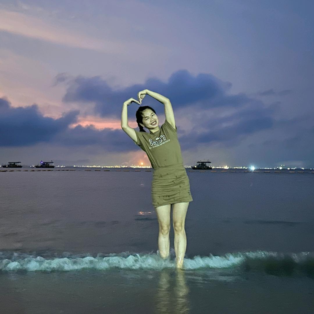 嗯哼