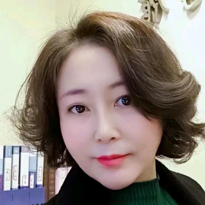 紫魅菲儿·盛世宁国际奢时代