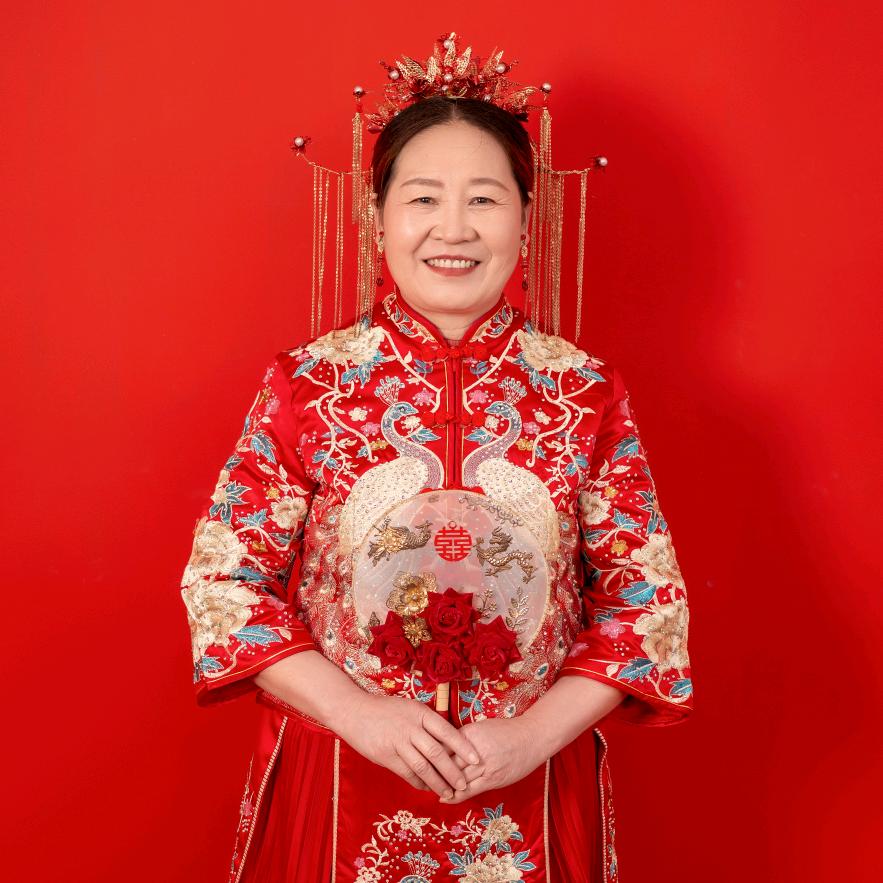 开开心心.