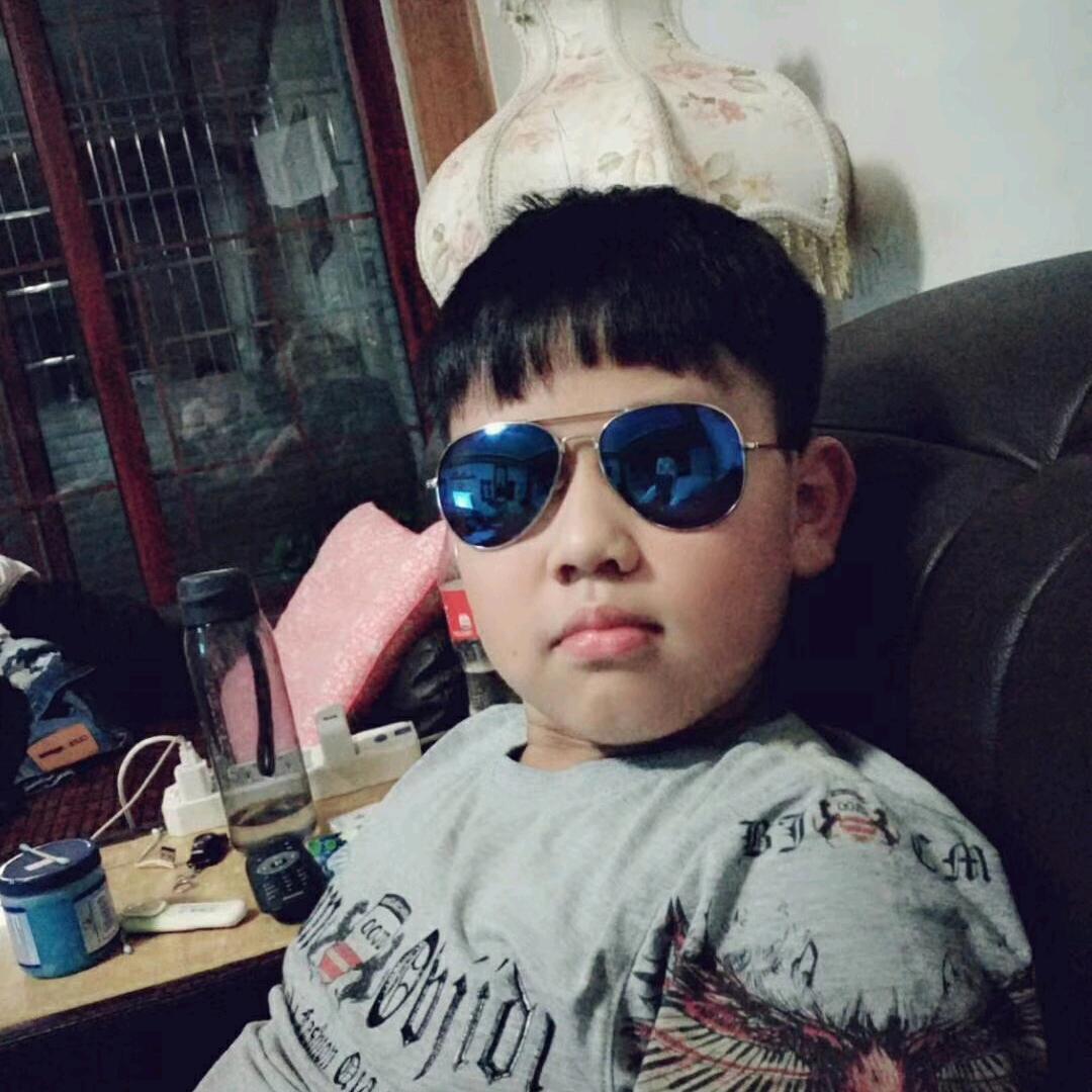 小宇，
