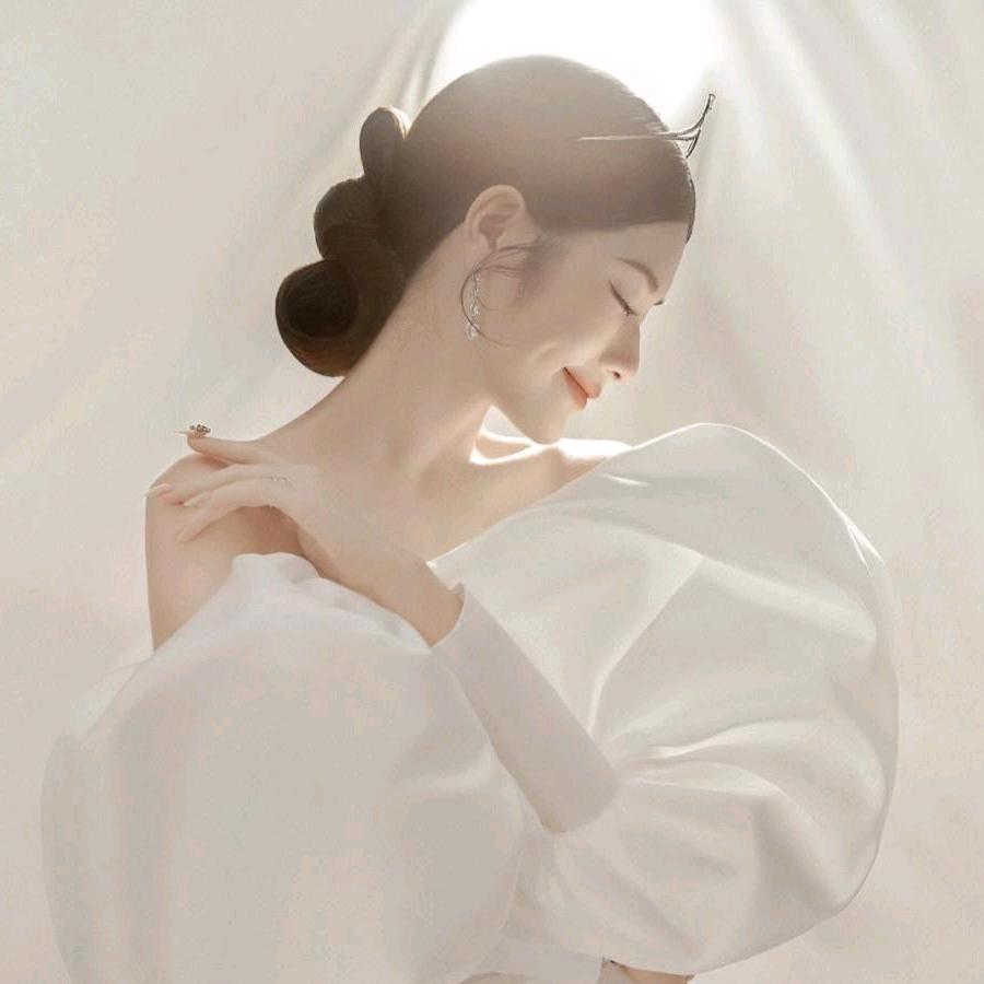 瑰菲女神女子旗舰店