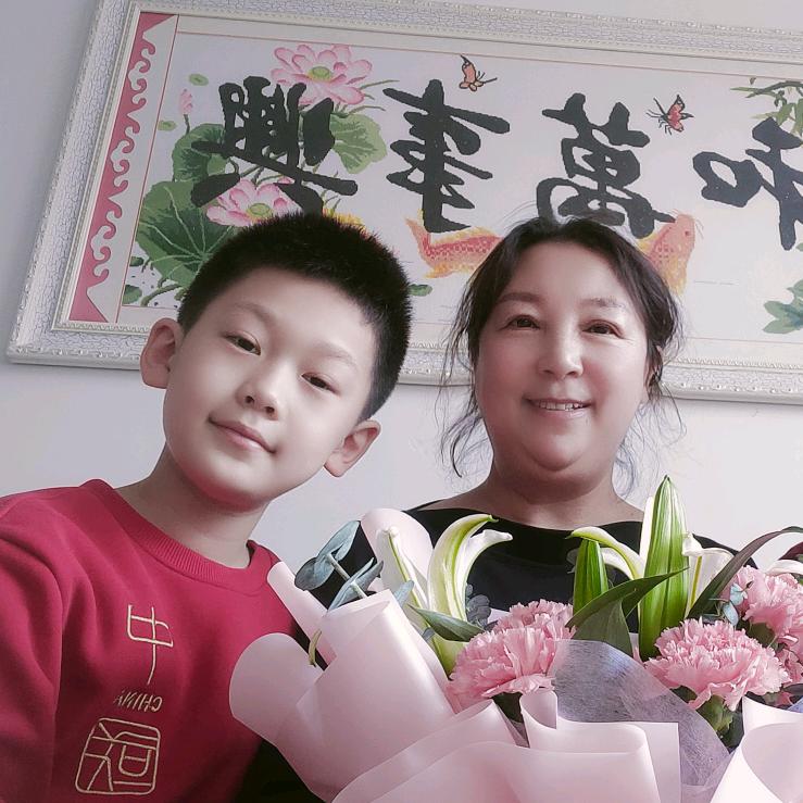 开心，姥姥