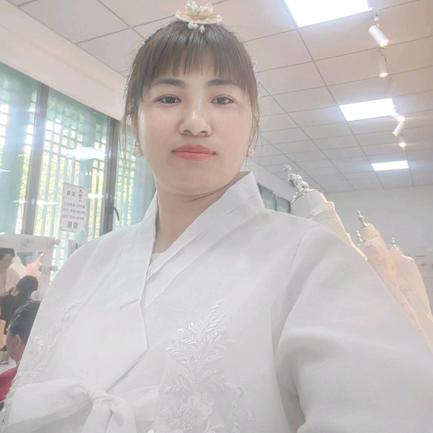 *⁂((苗苗))⁂*