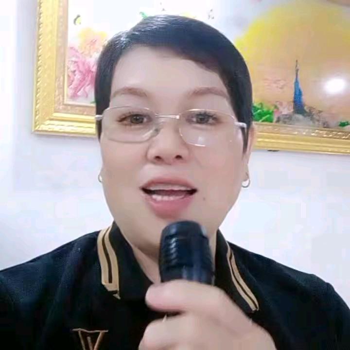 蓝魅菜（568）晚上九点半开播