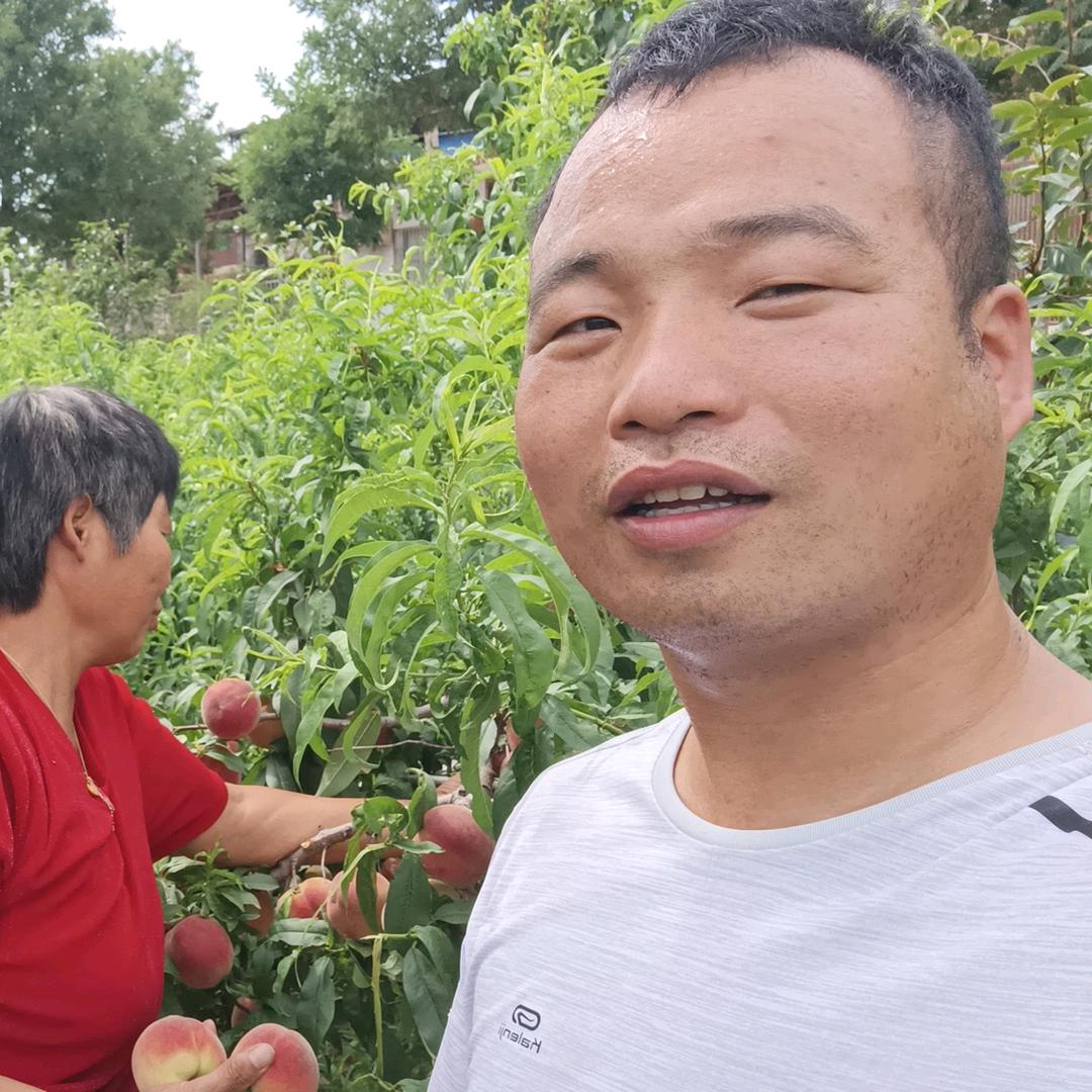 楞哥【用心对待每一份善意】