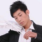 /　⃢小—样⃢　\