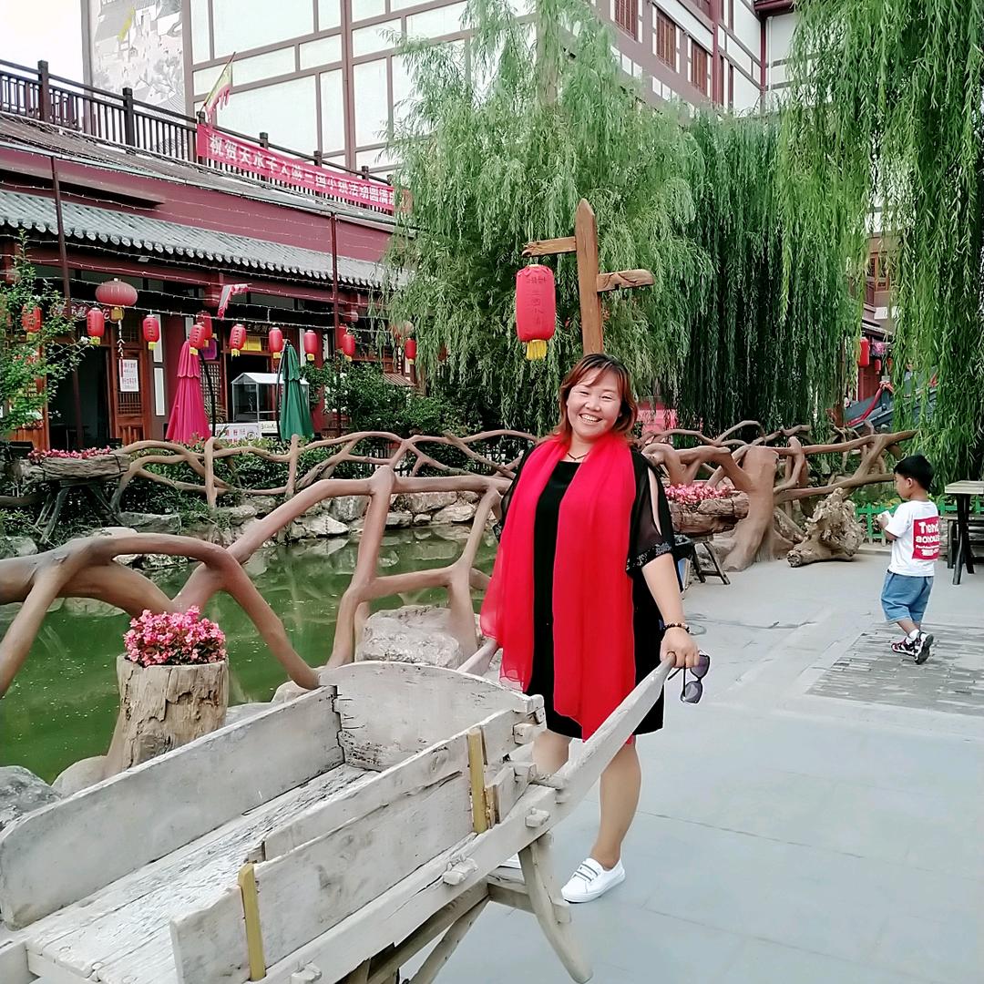 某个女人的美•ˇ•