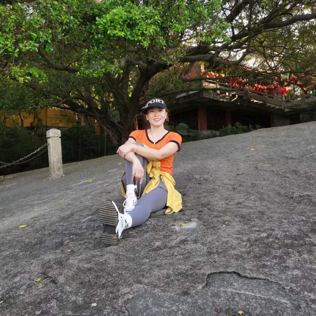 梦丽情兰