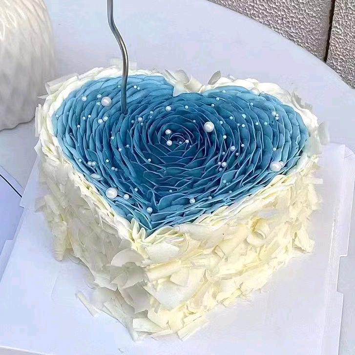 @贤儿,要努力哈……(想念蛋糕店)