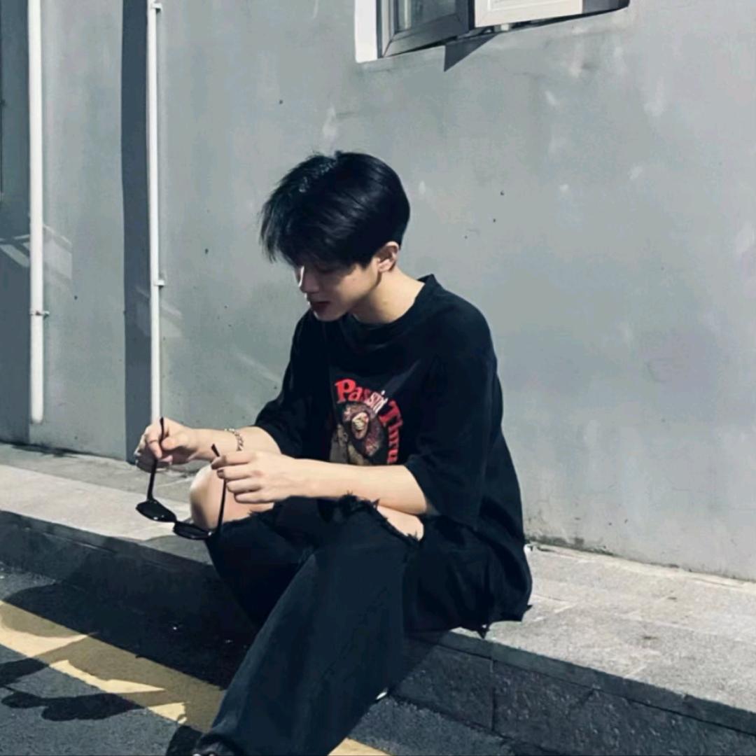 叫我龙龙好了