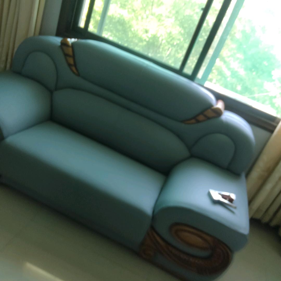 合阳县李磊师傅翻新沙发店