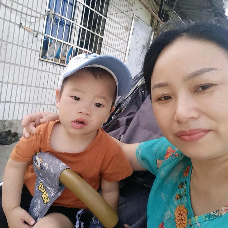 🉑爱的快乐宝贝