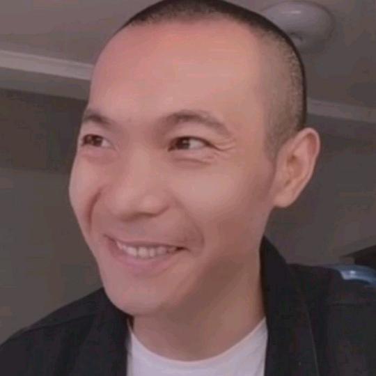 三疯子😎🤟