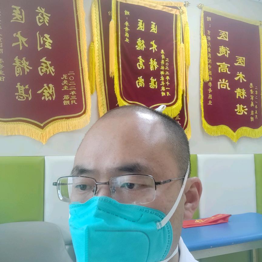 儿科李奇大夫