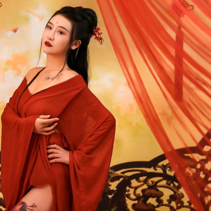 曰月重光